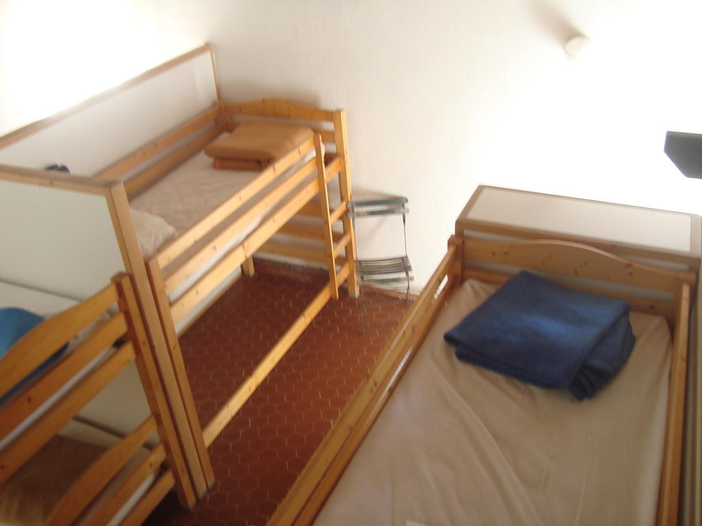 Auberge Des Seguins Buoux Δωμάτιο φωτογραφία